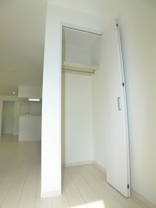 物件内観写真11　(収納)