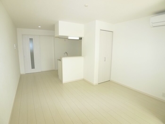 物件内観写真12　(居室)