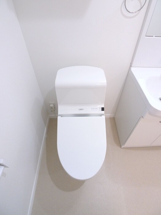 物件内観写真13　(トイレ)