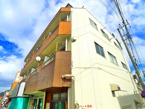 フラワーコーポ外観写真