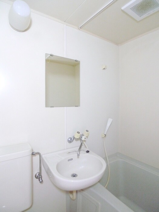 物件内観写真9　(洗面)