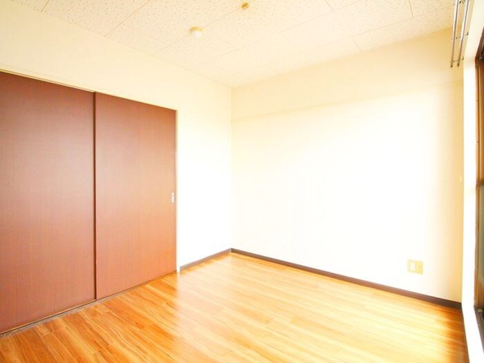 物件内観写真13　(廊下)