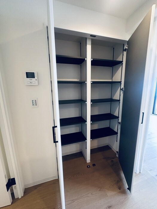 物件内観写真17　(収納)