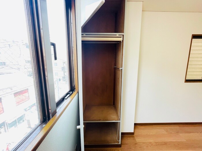 物件内観写真13　(収納)