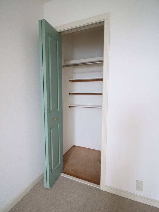 物件内観写真17　(収納)