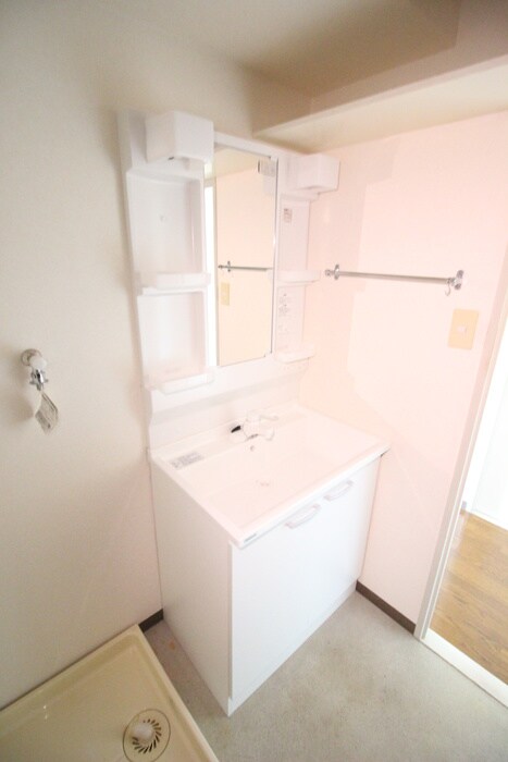 物件内観写真11　(洗面)