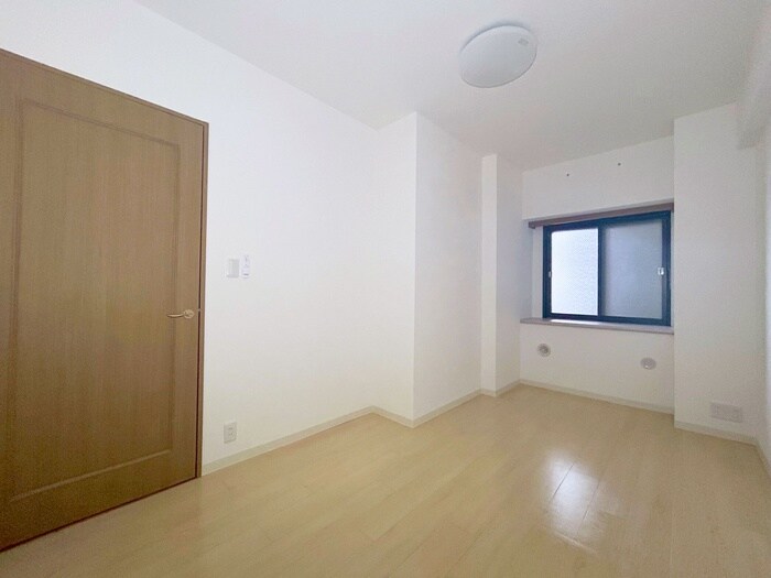 物件内観写真14　(居室)