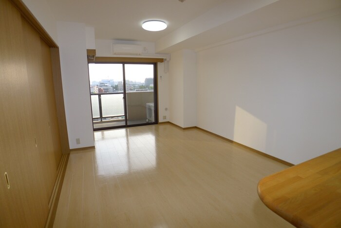 物件内観写真21　(居室)