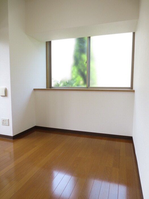 物件内観写真11　(居室)