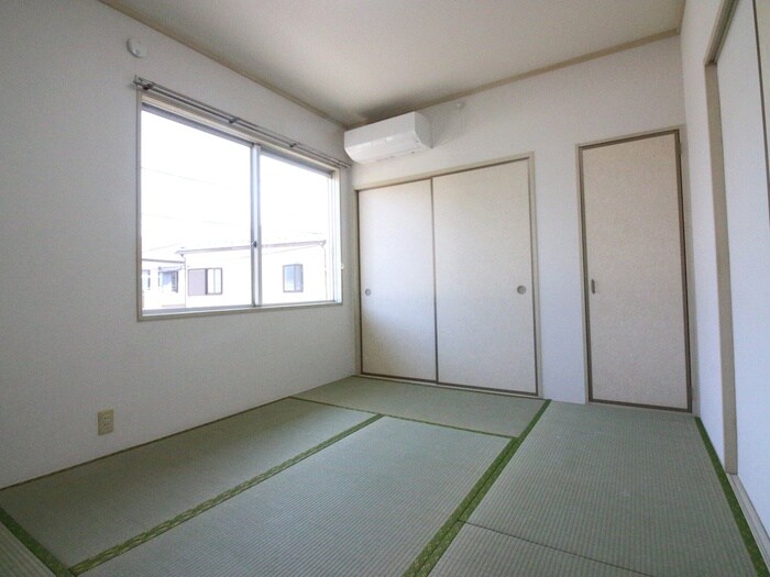 物件内観写真7　(居室)