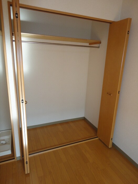 物件内観写真7　(収納)
