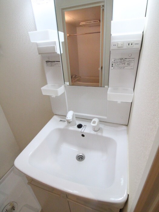 物件内観写真14　(洗面)