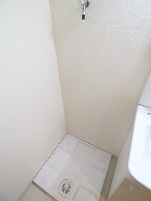 物件内観写真19　(洗濯機置場)