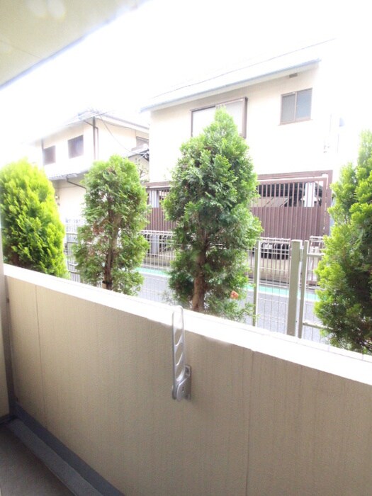 物件内観写真21　(室内からの展望)