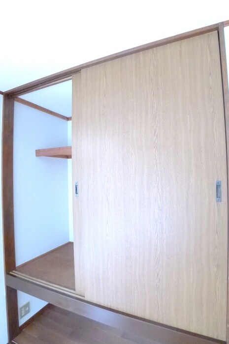 物件内観写真7　(収納)