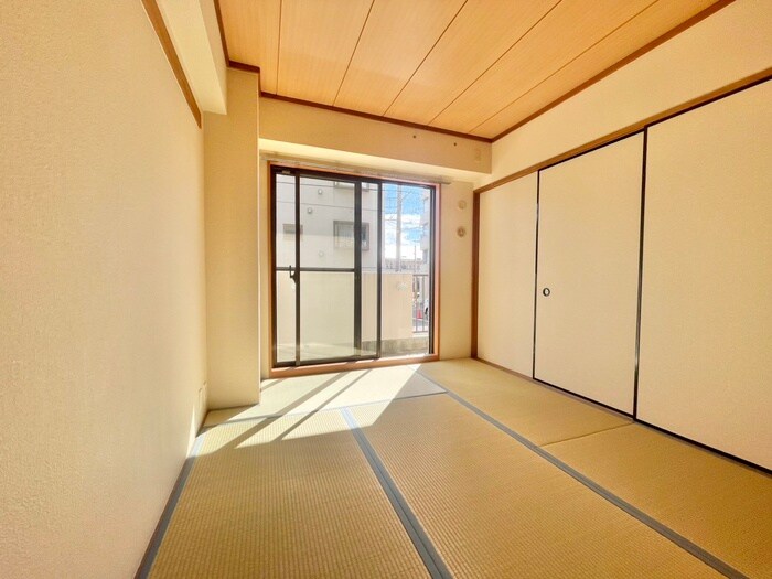 物件内観写真8　(居室)