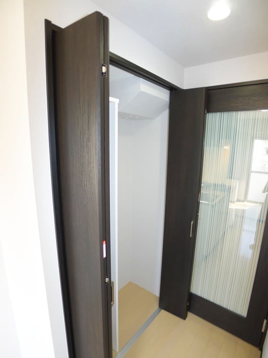 物件内観写真11　(収納)