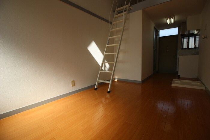 物件内観写真9　(居室)