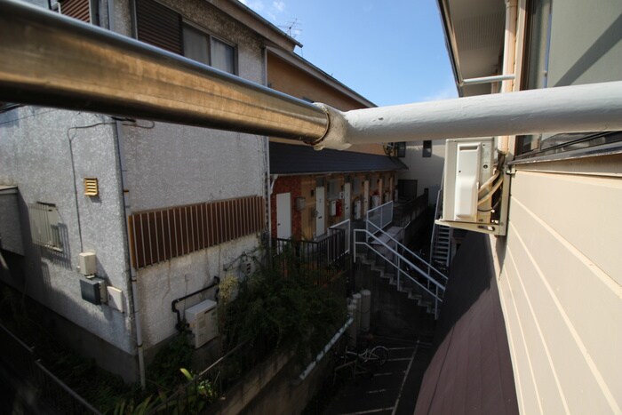 物件内観写真17　(室内からの展望)