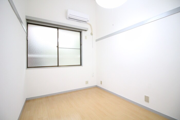 物件内観写真17　(居室)