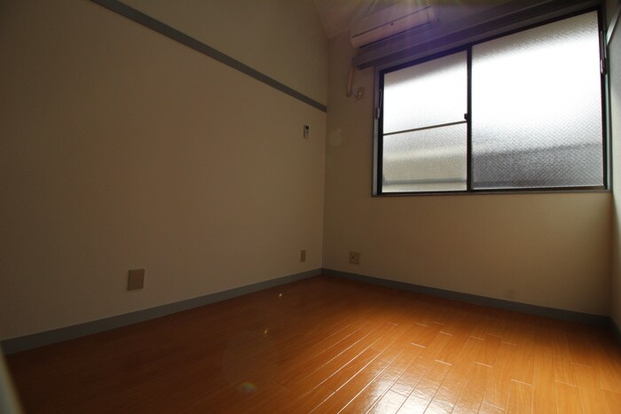 物件内観写真18　(居室)