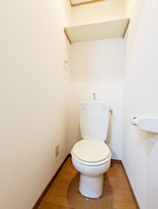 物件内観写真16　(トイレ)