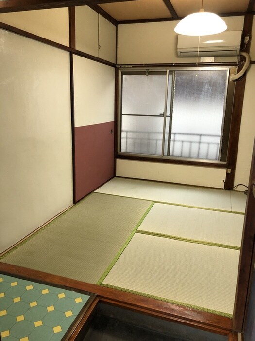 物件内観写真6　(玄関)