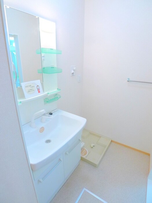 物件内観写真19　(洗濯機置場)