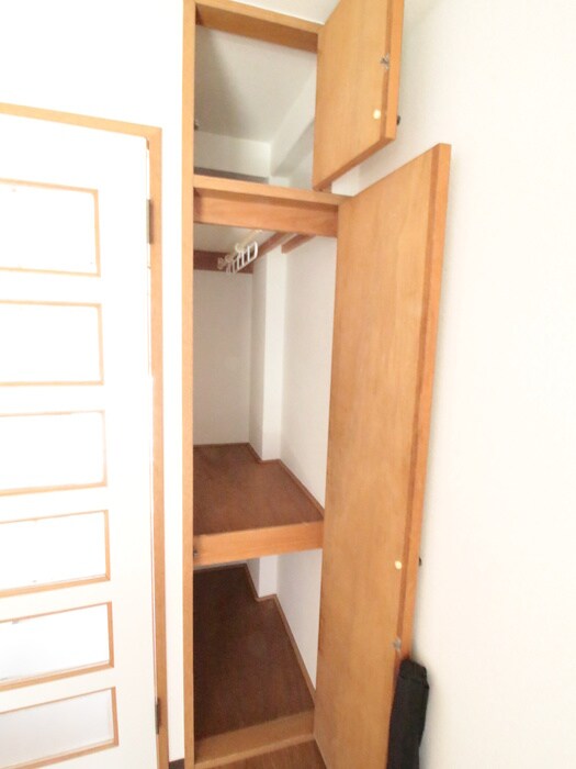 物件内観写真9　(収納)