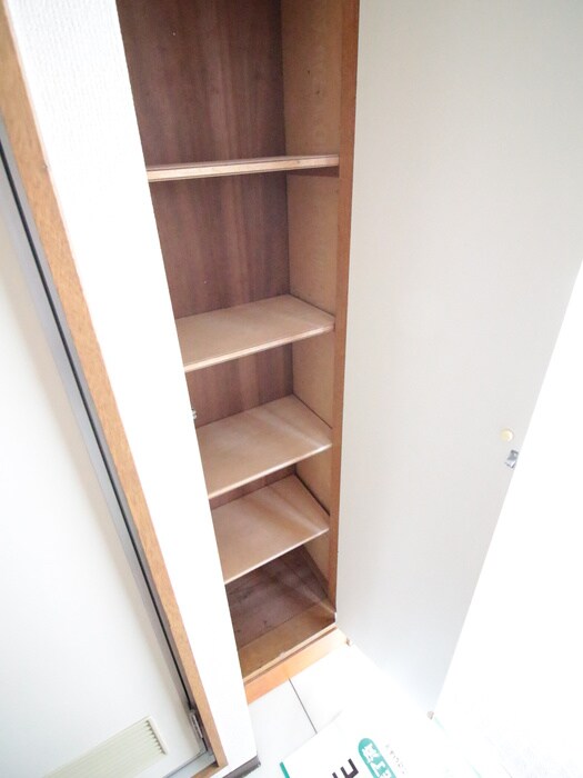 物件内観写真13　(靴箱)