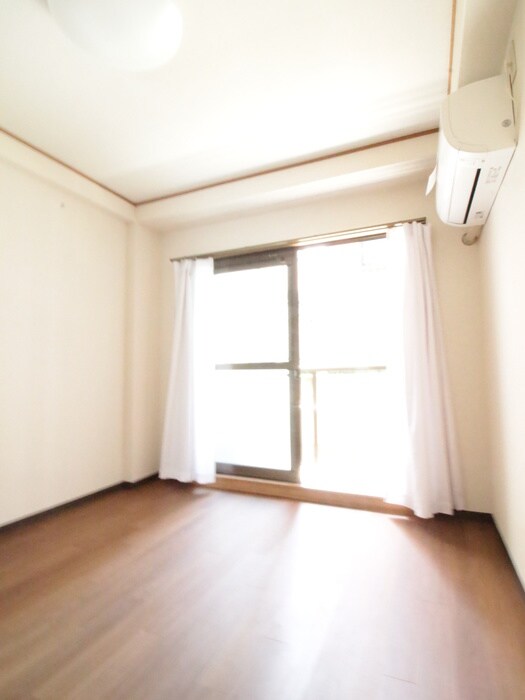 物件内観写真17　(居室)