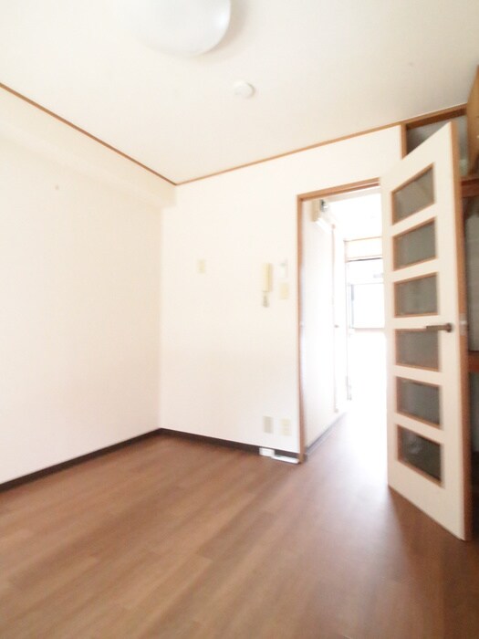 物件内観写真18　(居室)