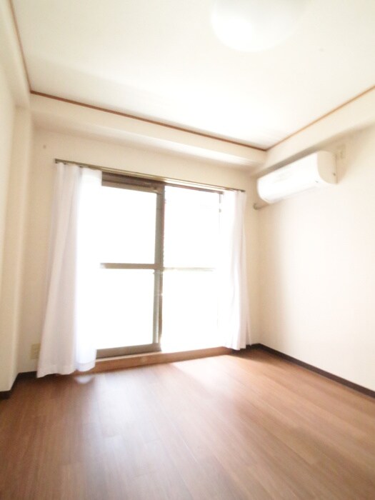 物件内観写真19　(居室)