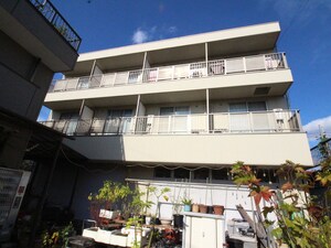 パ－シモン・Ｋ外観写真
