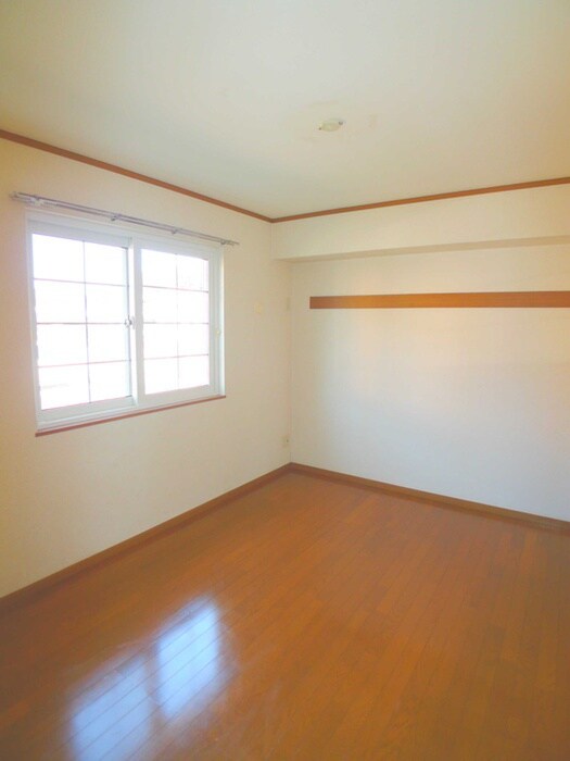 物件内観写真5　(居室)