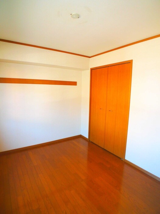 物件内観写真6　(居室)