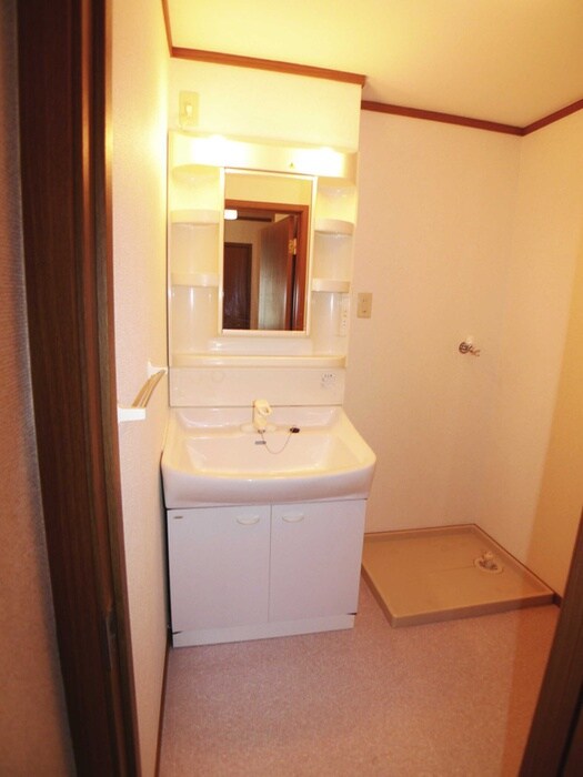 物件内観写真7　(洗面)