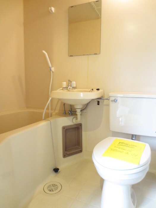 物件内観写真13　(バス／シャワールーム等)