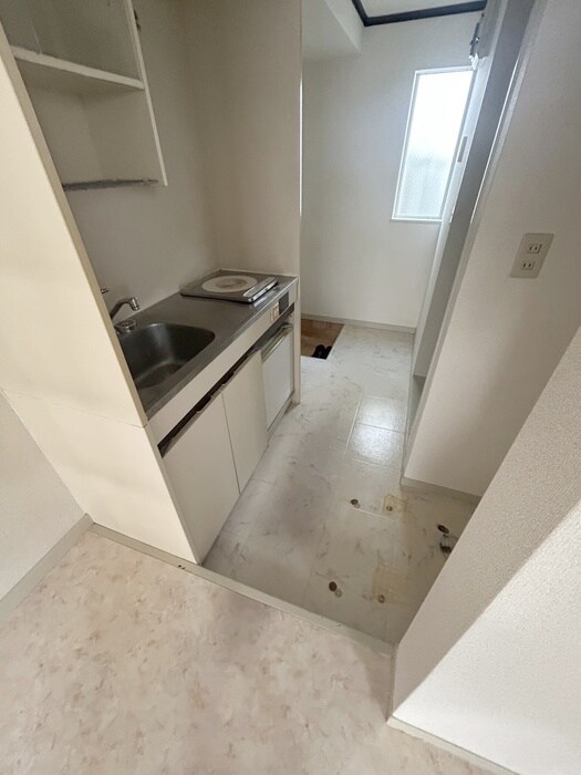 物件内観写真17　(廊下)