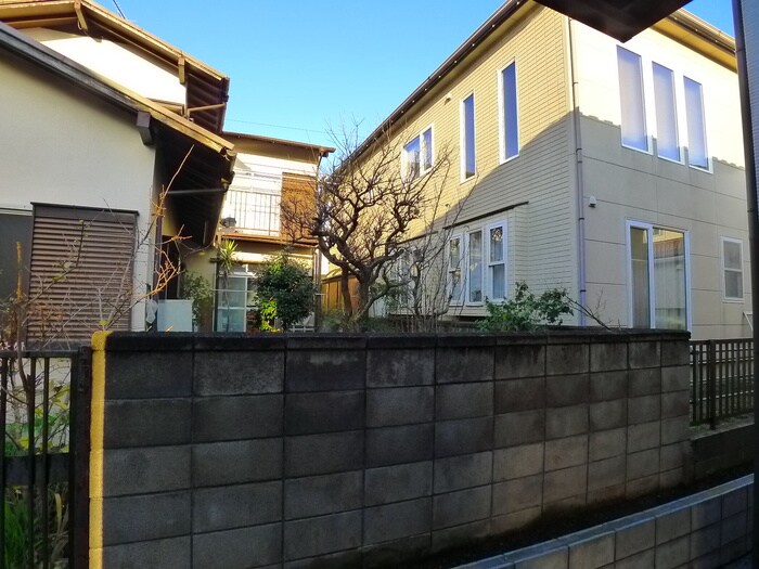 物件内観写真22　(室内からの展望)