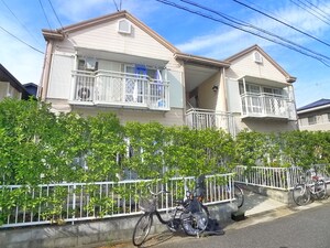 中島ハイツＢ外観写真