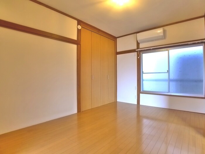 物件内観写真18　(居室)