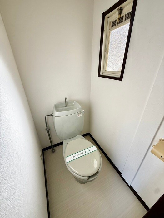 物件内観写真10　(トイレ)