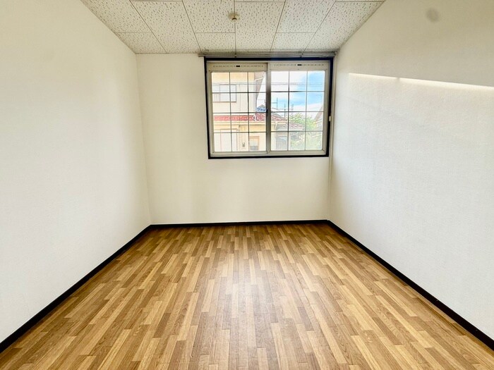 物件内観写真14　(居室)