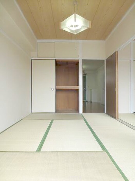 物件内観写真7　(居室)