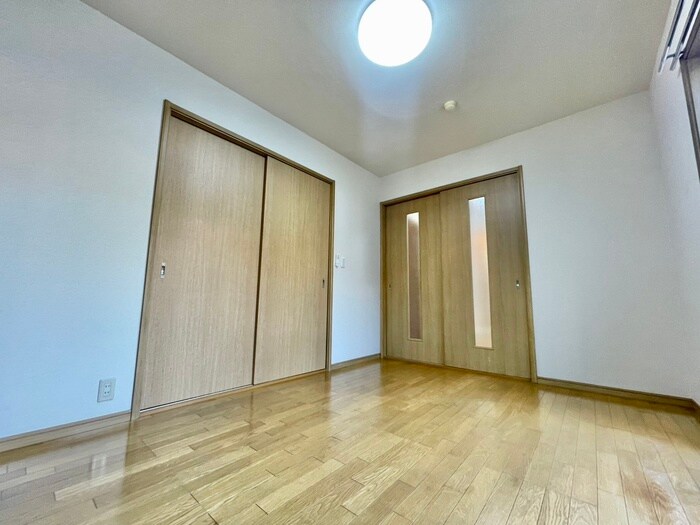 物件内観写真19　(居室)