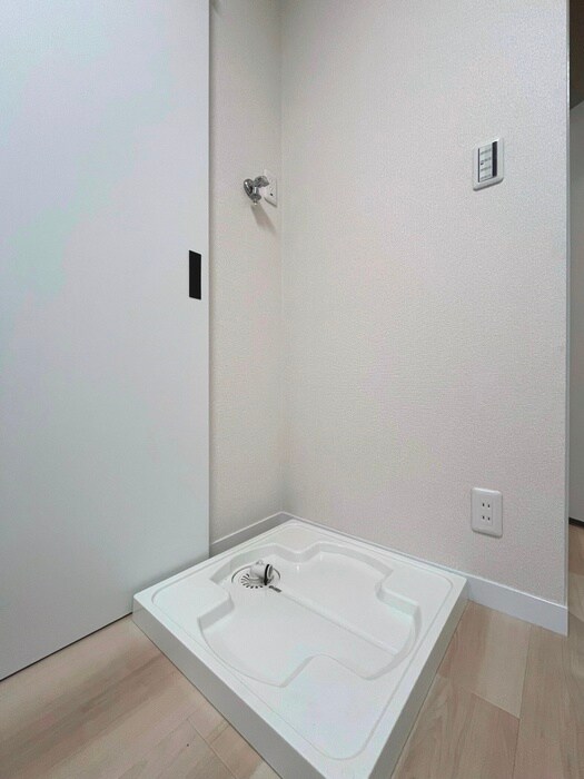 物件内観写真19　(洗濯機置場)