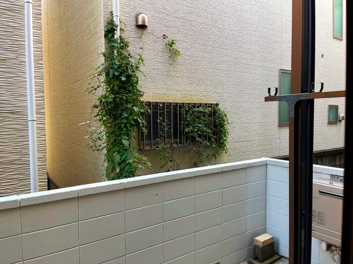 物件内観写真22　(室内からの展望)