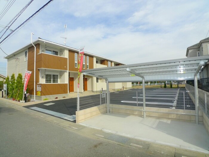 物件外観写真3　(駐輪場)