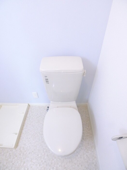 物件内観写真13　(トイレ)